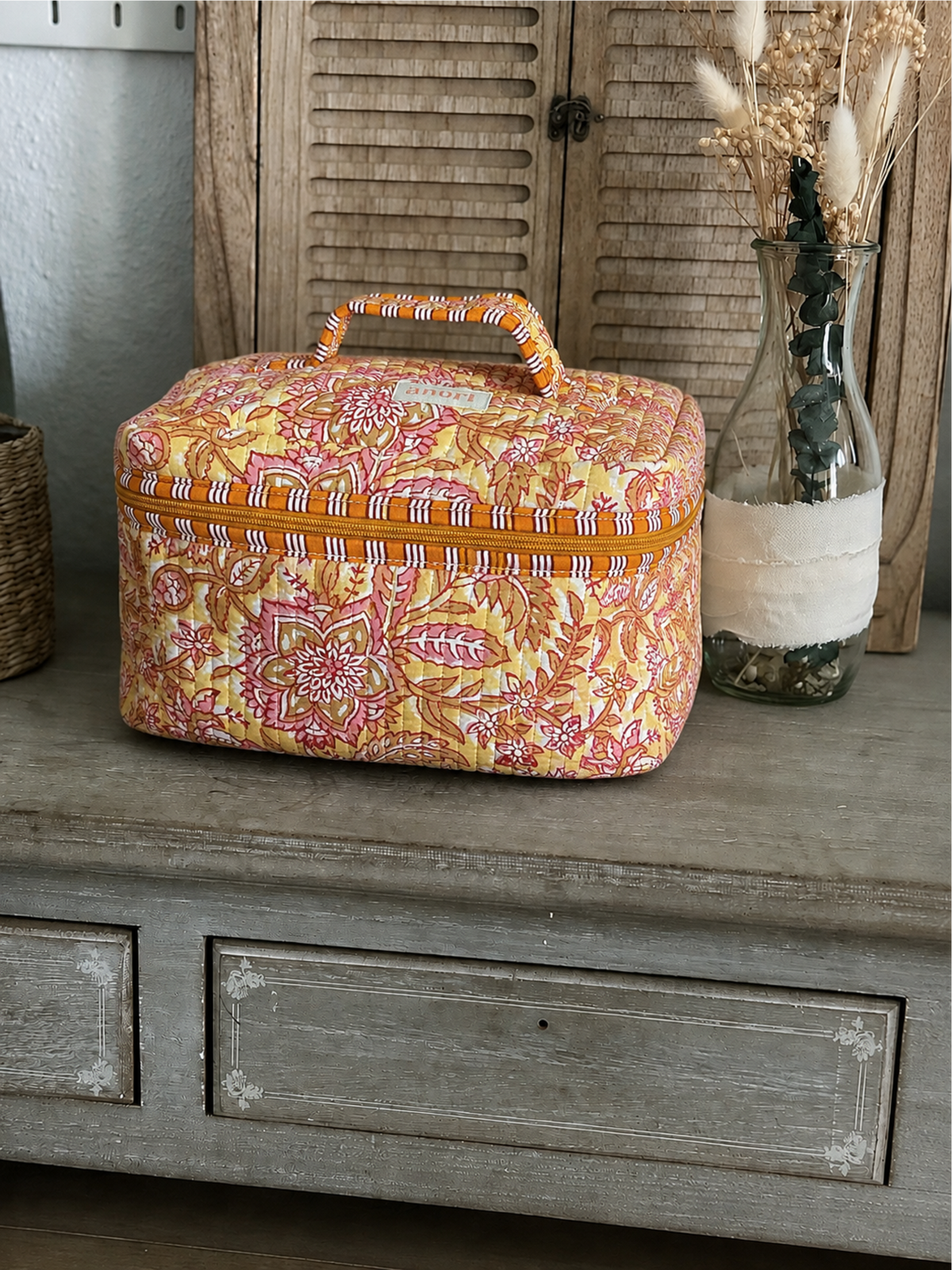 MUSTARD BLOOM VANITY CASE
